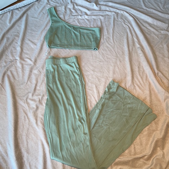 SHEIN Pants & Jumpsuits Flare Legged Pants One Should Crop Top